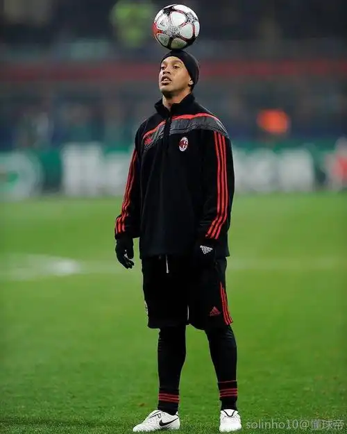 球员们的一 球员们的一